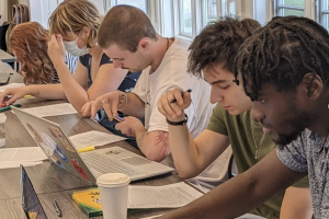 Students working on Fellowship applications