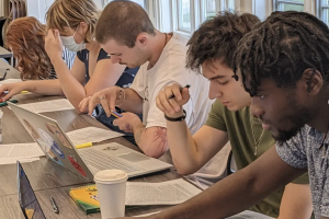 Students working on Fellowship applications