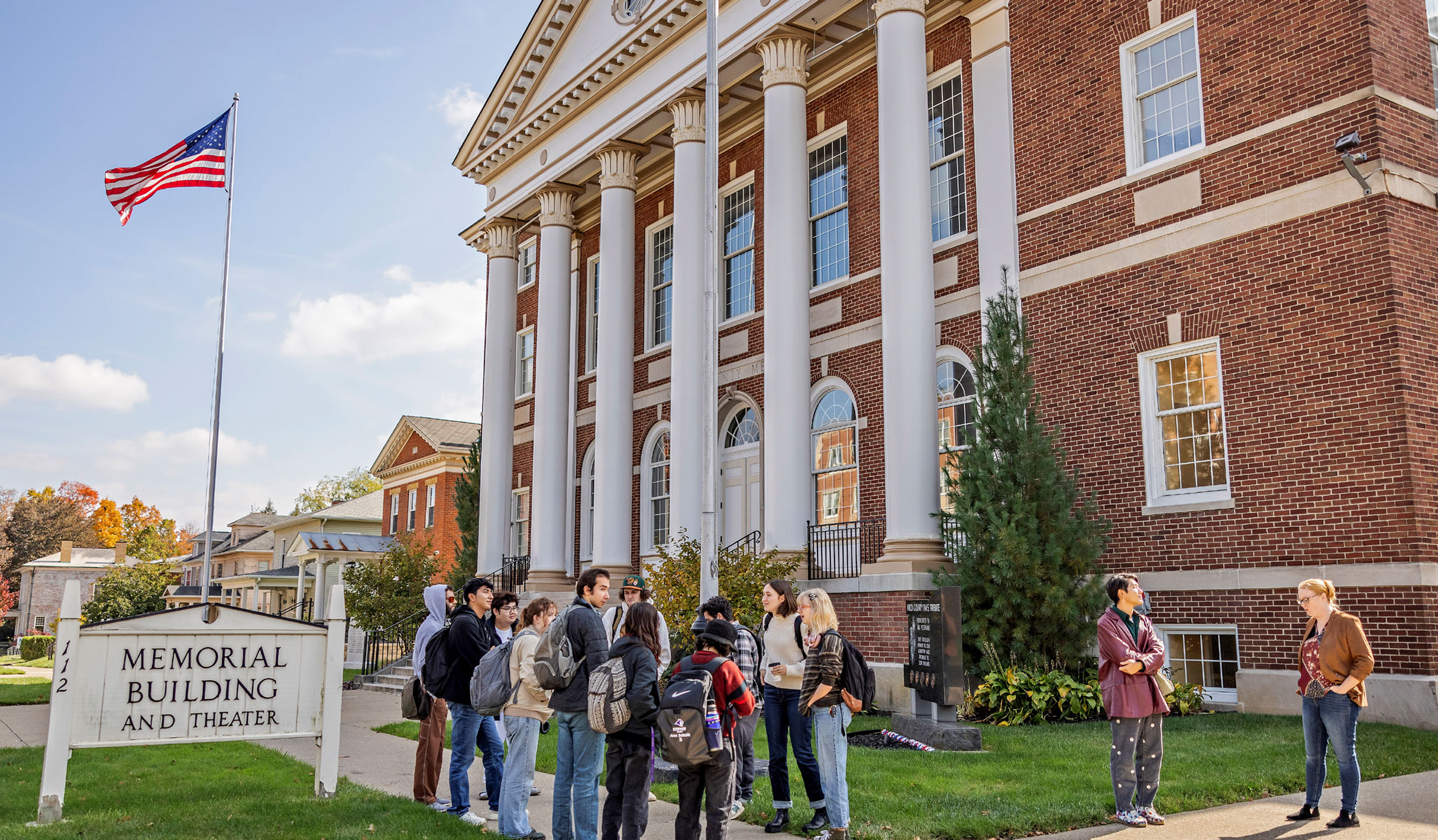 Students in downtown Mount Vernon