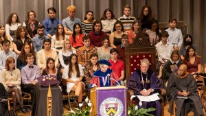 Laurie Finke delivers speech in Rosse Hall