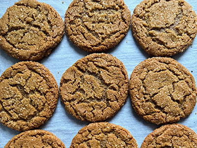 Ginger molasses cookies
