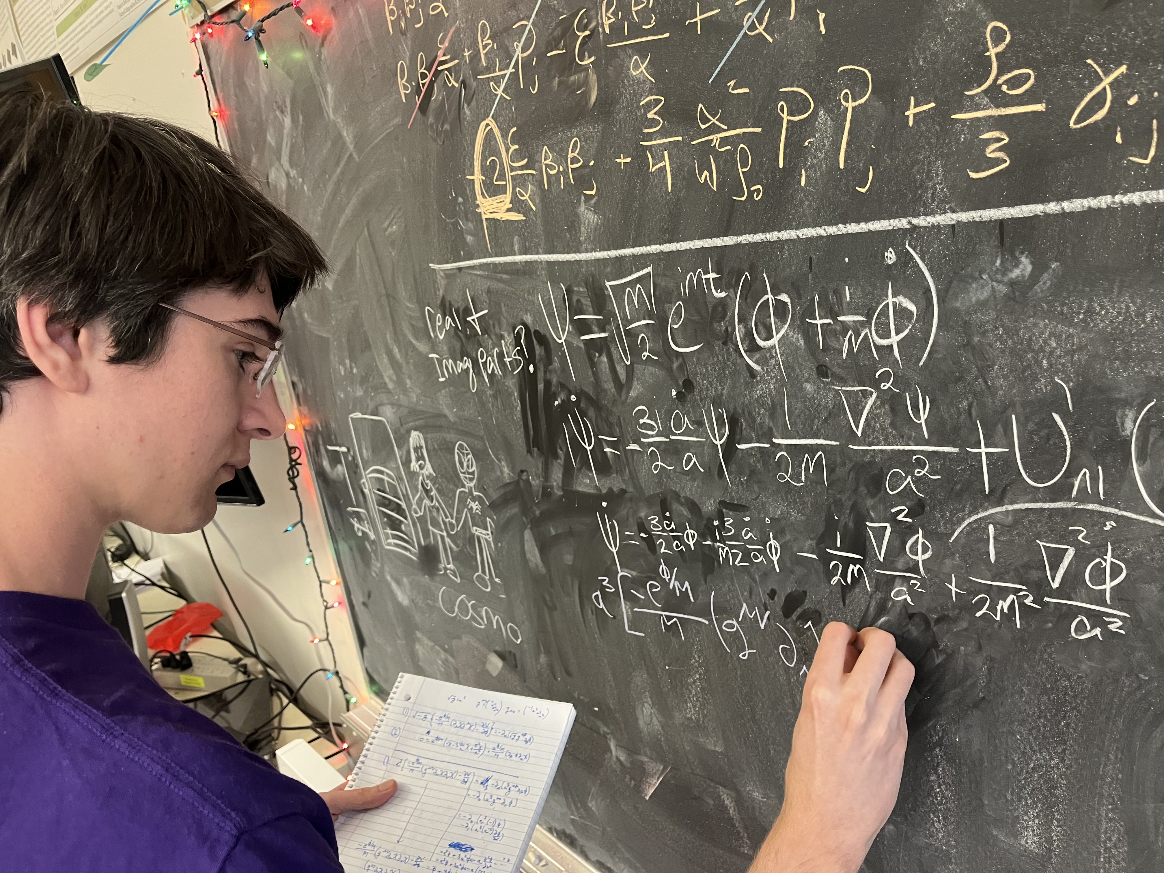 Reid Pfaltzgraff-Carlson ’26 is a Summer Science Scholar working on a project involving modeling how particles might be created in the very early universe. His mentor for this work is Tom Giblin, professor of physics